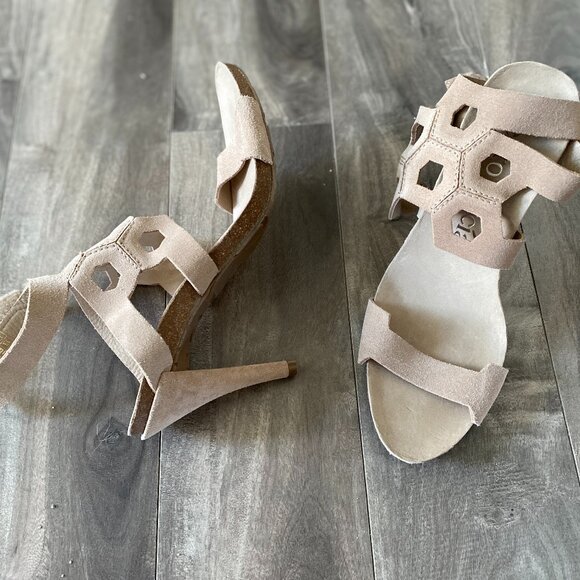 Pedro Garcia Heels - Picture 2 of 2